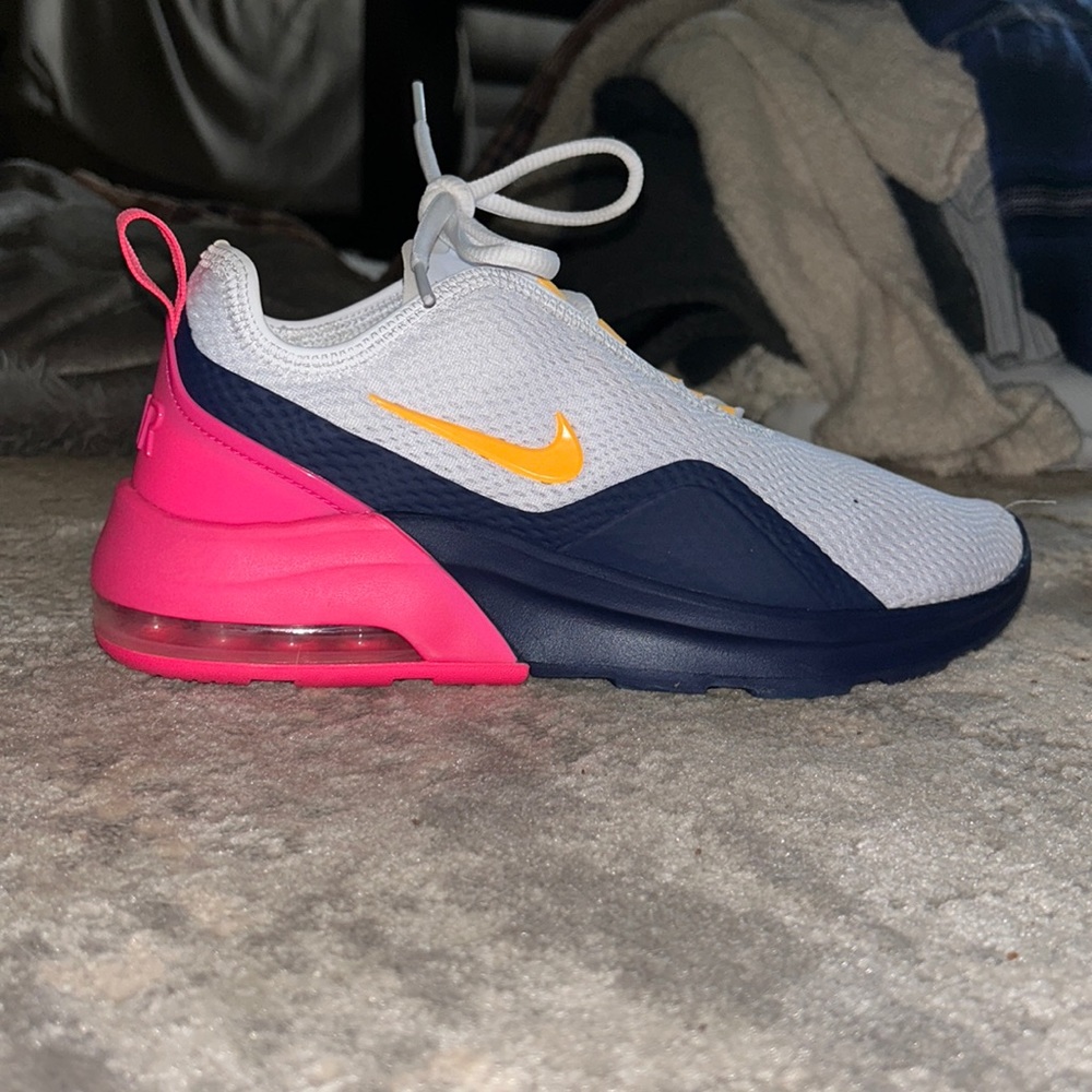 Nike Air C16515-100 Women